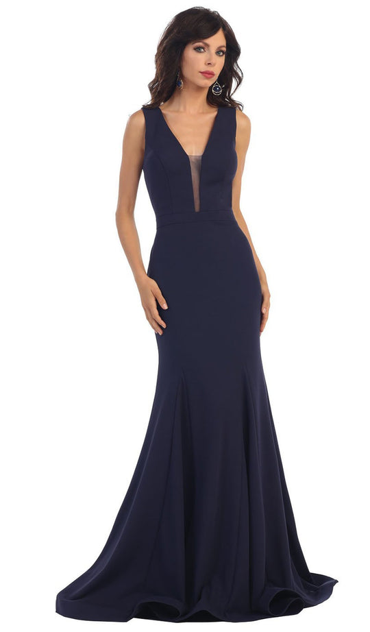 May Queen - Plunging V-Neck Trumpet Evening Gown