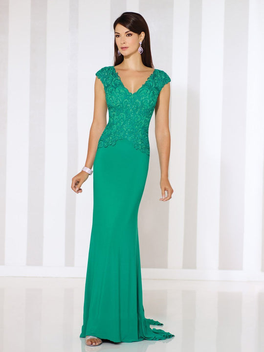 Cameron Blake - Embroidered Cap Sleeves Fitted Evening Gown 116667 In Green