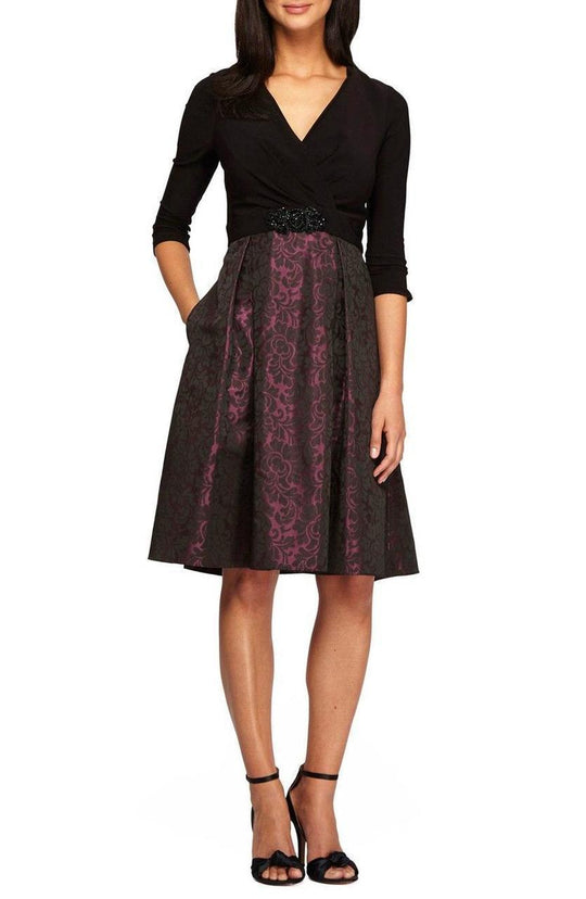 Alex Evenings - 281088 V Neck Pleated Cocktail Dress in Black and Purple