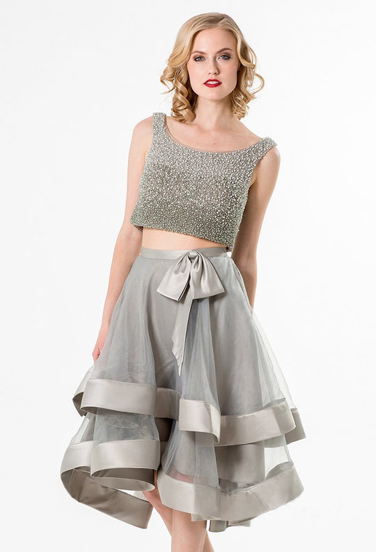 Terani Couture - Stunning Beaded Bateau Neck Polyester Tea length Dress 1521H0101A In Silver, Neutrala