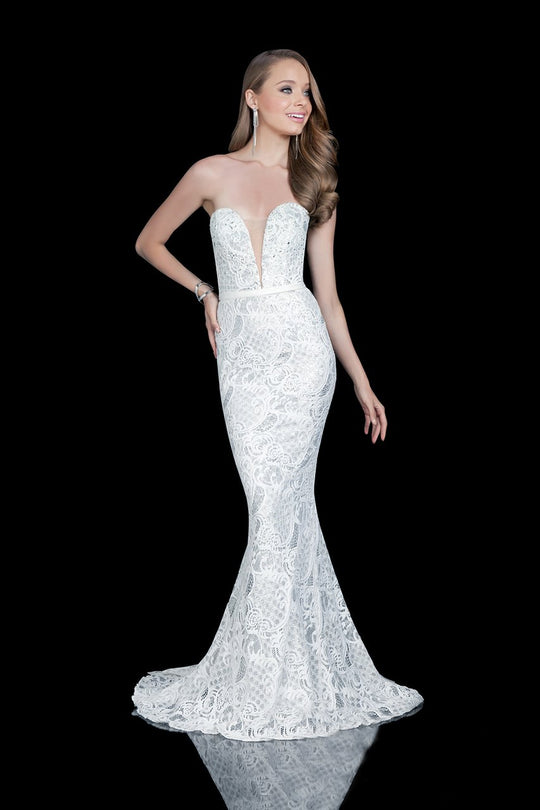 Terani Couture - 1611E0193A Lace Sweetheart Trumpet Dress in White