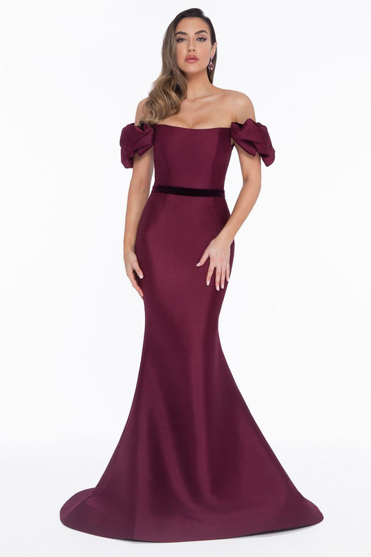 Terani Couture - 1821E7107 Off-Shoulder Velvet Fitted Mermaid Gown in Red