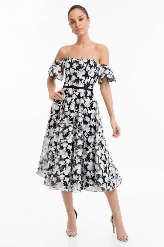 Terani Couture - 1822C7056 Printed Semi-Sweetheart Tea Length Dress in Black and White