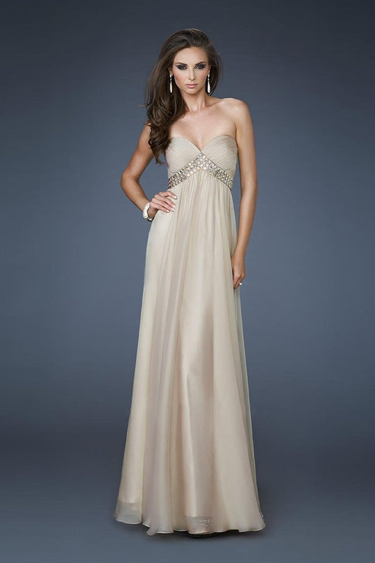 La Femme - 18401 Embellished Pleated Sweetheart Chiffon Dress In Neutral
