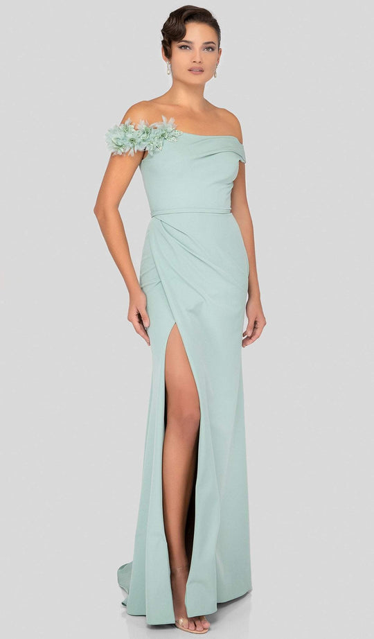 Terani Couture - 1912M9358 Floral Accented Off-Shoulder Trumpet Dress In Green