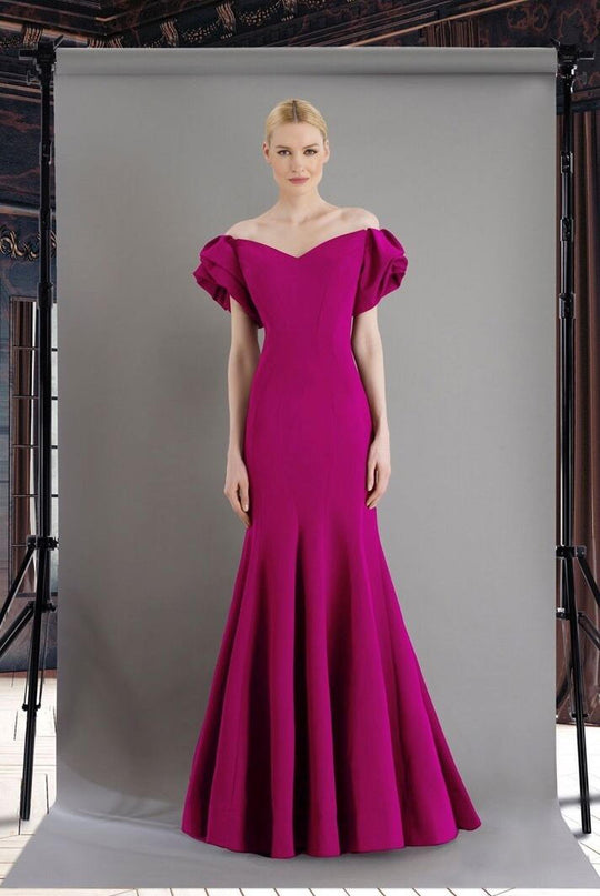 Janique - 1943 Ruffled Off Shoulder Sweetheart Neck Mermaid Gown In Pink