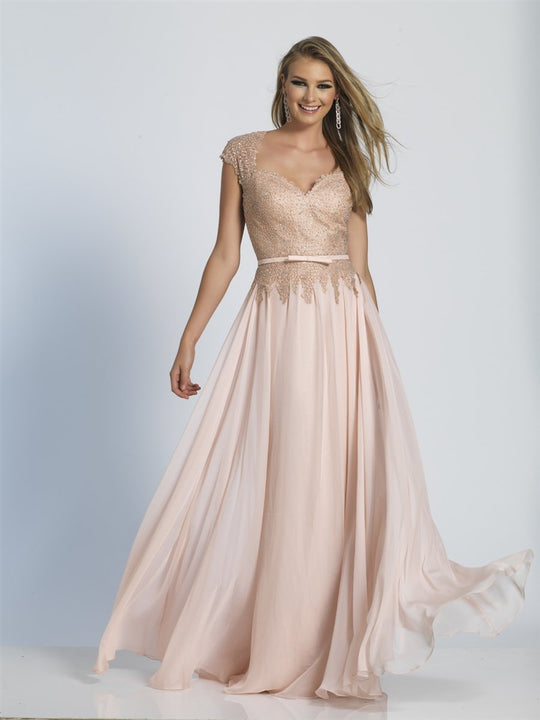 Dave & Johnny - 1954 Cap Sleeve Lace Detail Queen Anne Gown in Pink