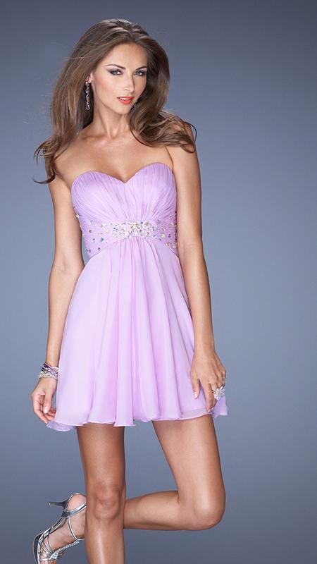 La Femme - Finely-Ruched Sweetheart A-Line Chiffon Cocktail Dress 19433 In Purple