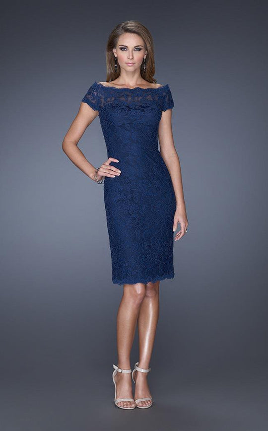 La Femme - Fiited Lace Off-Shoulder Cocktail Dress in Blue