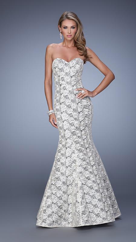 La Femme - 21537 Sweetheart Lace Mermaid Gown In Neutral and Black
