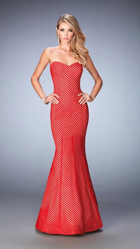 La Femme - 22744 Prom Dress in Red