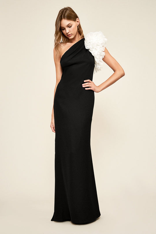 Tadashi Shoji - Rosette Ruffled Long Draped Gown In Black and White