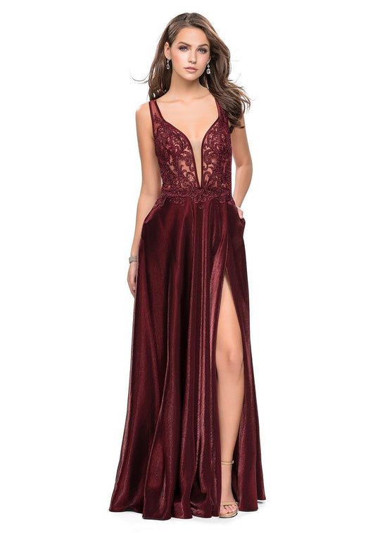 La Femme - 25907 Embroidered Deep V-neck A-line Dress In Red