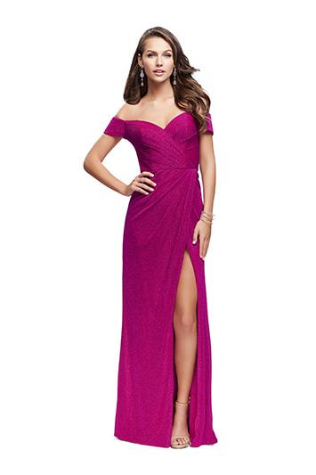 La Femme - 25955 Off Shoulder Sweetheart Sheath Dress In Pink
