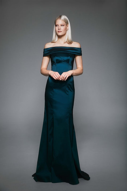Tadashi Shoji - Long Plain Trumpet Gown In Green