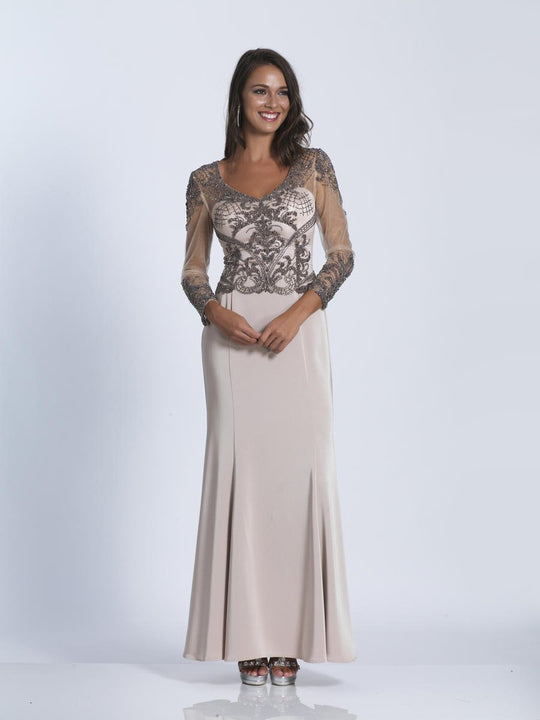 Dave & Johnny - 3220 Embellished Quarter Length Sleeve Sheath Dress in Neutral