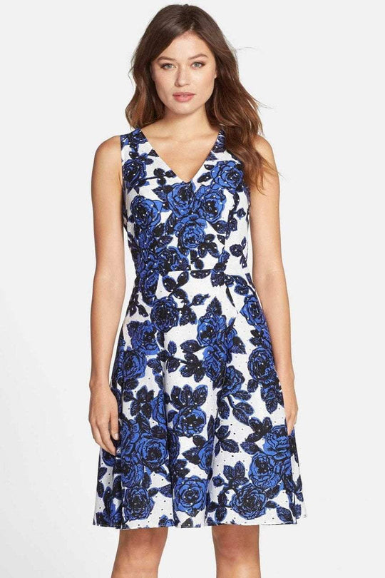 Adrianna Papell - 12249891 Strappy Floral V Neck Cocktail Dress in White and Multi-Color