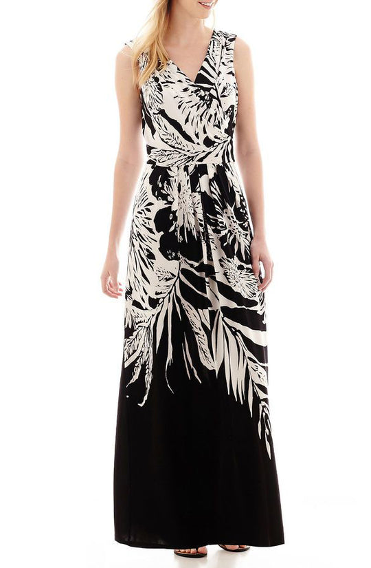 Donna Ricco - 8880000M Contrast Print Splice Maxi Dress in Black and White