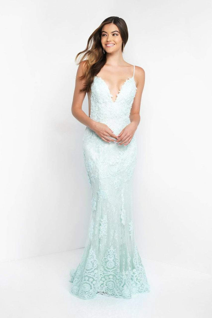 Intrigue - 447 Lace Deep V-Neck Sheath Dress In Green