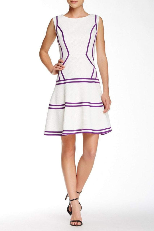Jax - 1PVU11O Contrast Detailed A-line Dress in White and Purple