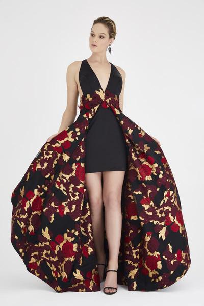 Saboroma - 4427 Floral Designed Deep V-neck Dress In Black and Red
