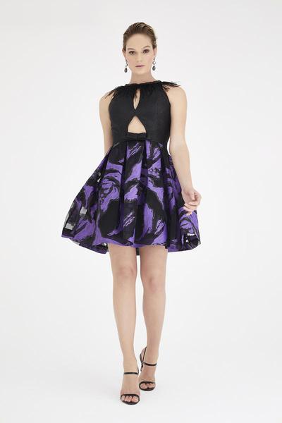 Saboroma - 4472 Feathered High Neck Printed A-line Dress In Black and Purple
