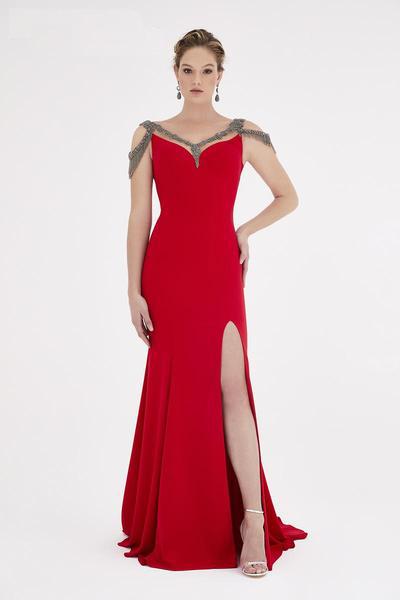 Saboroma - 4515 Embellished Wide V-neck Trumpet Dress In Red