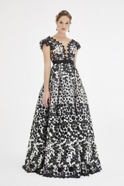 Saboroma - 4520 Applique Deep V-neck Pleated Ballgown In Black