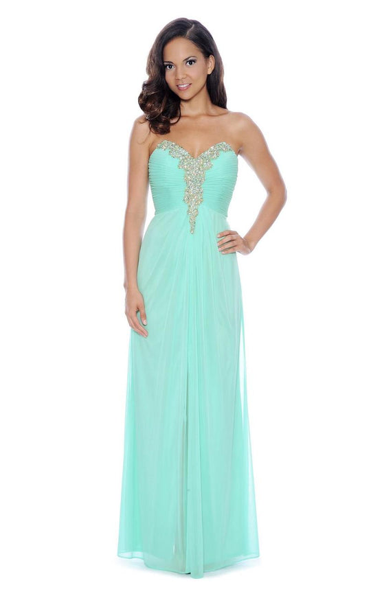 Decode 1.8 - Bejeweled Ruched Sweetheart Evening Gown 182270 in Green