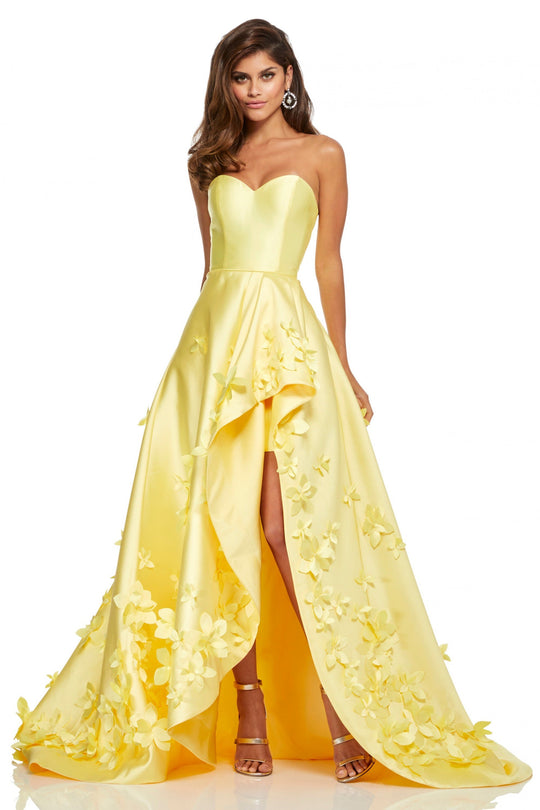 Sherri Hill - 52581 Full Figured Applique Ruffled Slit Dress In Yellow