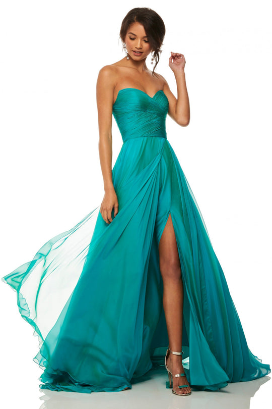 Sherri Hill - 52840 Strapless Sweetheart Pleated Chiffon Gown In Green