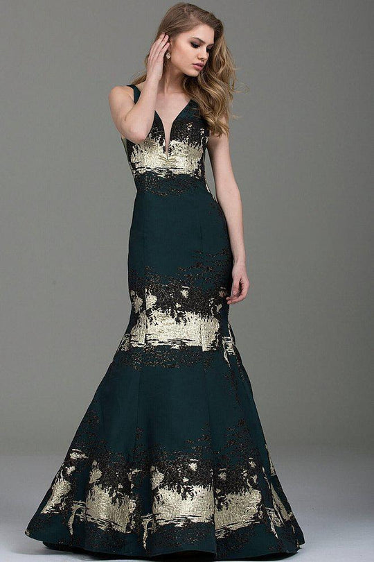 54808 Plunging V-Neck Fitted Mermaid Gown