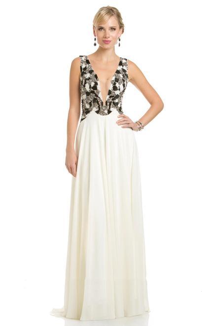 Lara Dresses - 32532 in Ivory