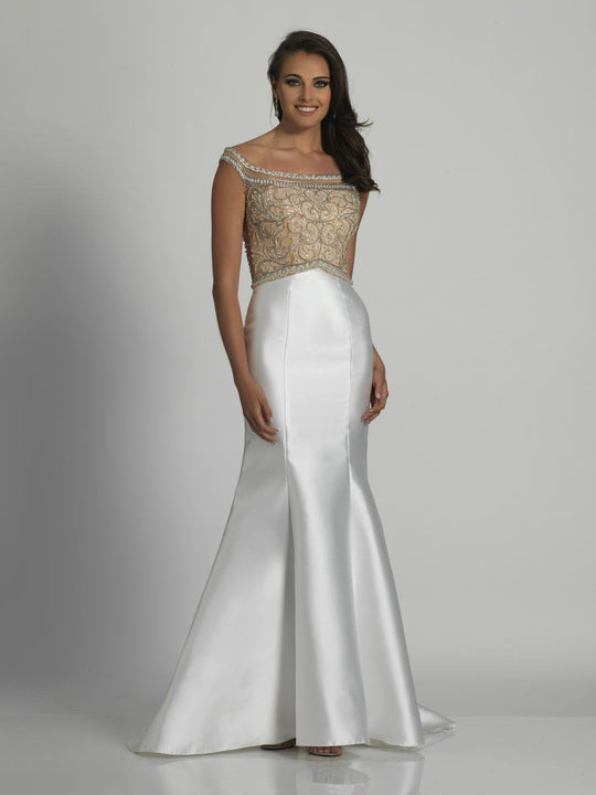 Dave & Johnny - A6277 Embellished Off Shoulder Mermaid Dress in White
