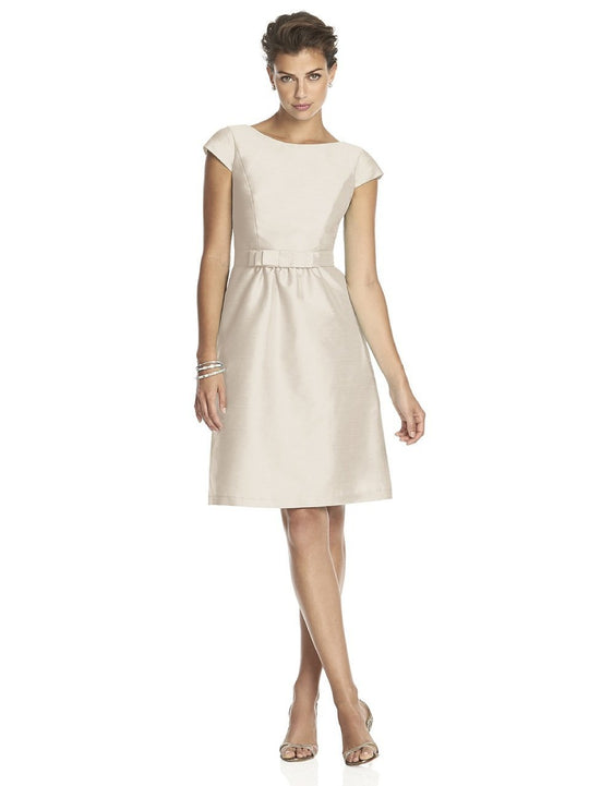 D568 Bridesmaid Dress in Champagne