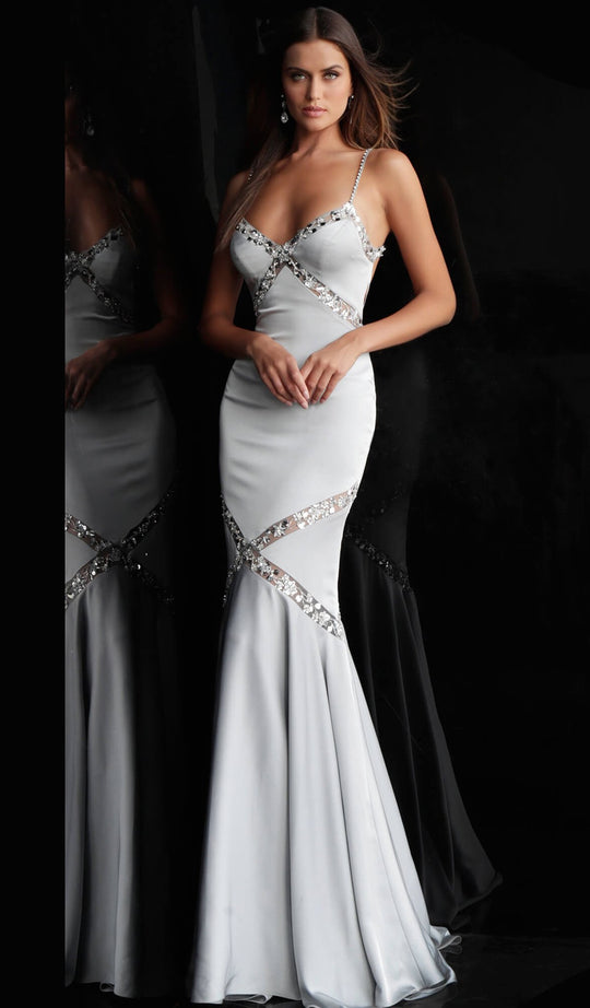 Jovani - 65386 Applique Plunging V-neck Trumpet Dress In Silver