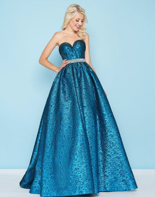 Mac Duggal - 66299H Beaded Sweetheart Ballgown In Green