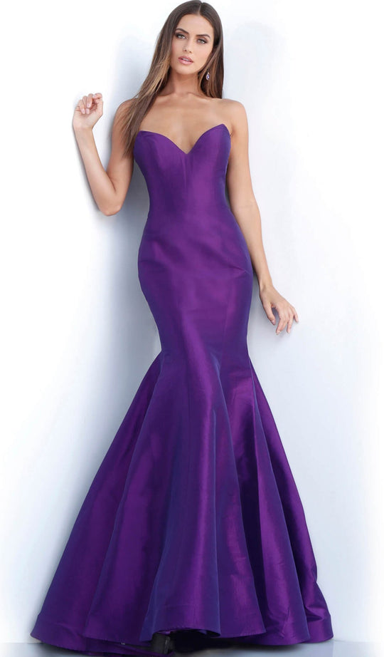 Jovani - 67412 Strapless Plunging Sweetheart Dress With Train In Purple