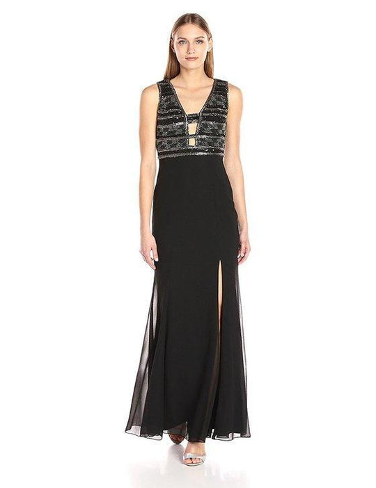 Adrianna Papell - AP1E201342 Ornate Plunging Sheath Dress in Black