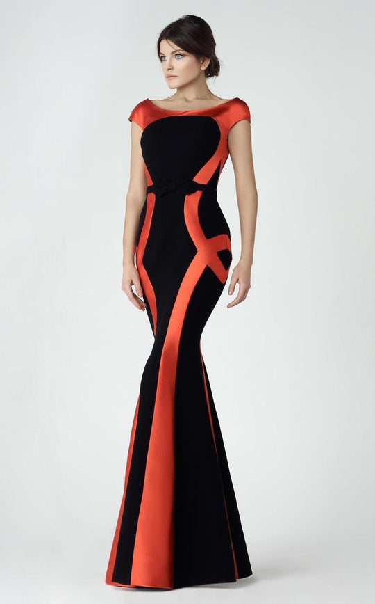 Contrast Ribbon Gown 2930
