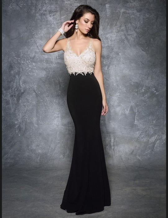 Nina Canacci -  V-Neck Long Prom Dress 7368 in Black