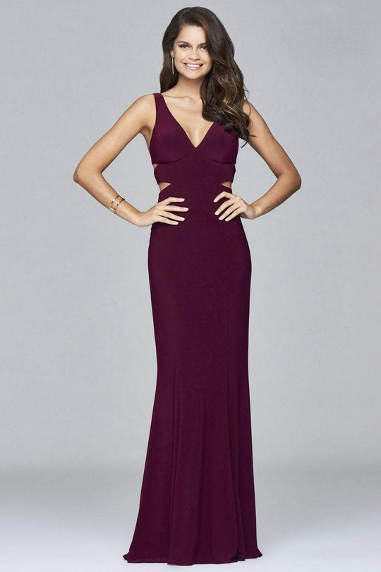 7541 V-neck evening dress with side cut-outs