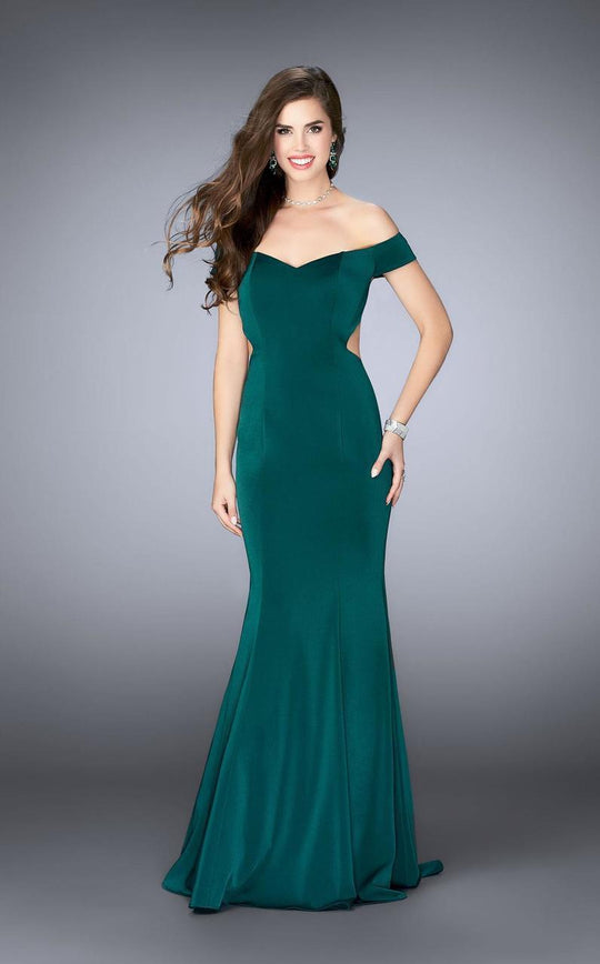 La Femme - Classic Off-shoulder Jersey Mermaid Gown 24250 in Green