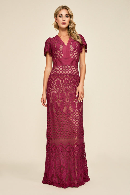 Tadashi Shoji - Lace Short Sleeve V-neck Fitted Dress In Red and Neutral