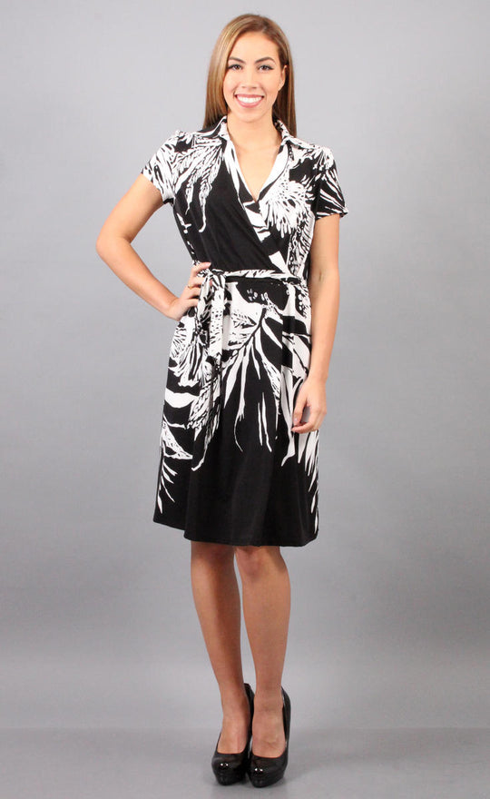 Donna Ricco - DR20062 Collared Floral Print Dress in Black and White