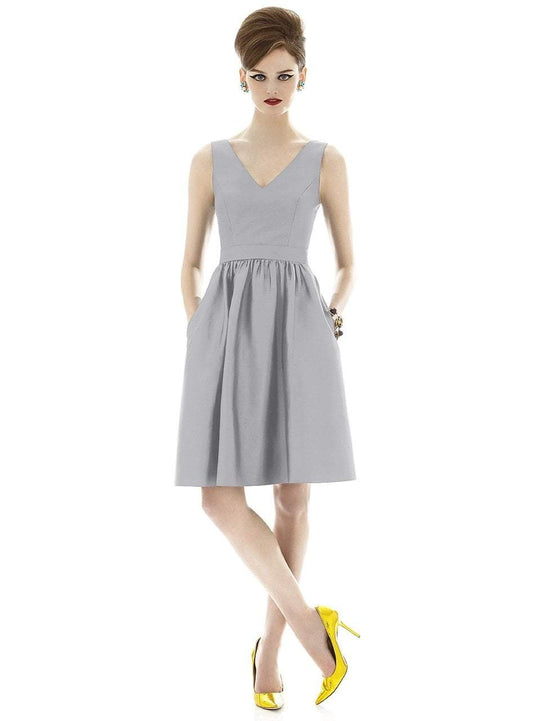 D640 Bridesmaid Dress in French Gray