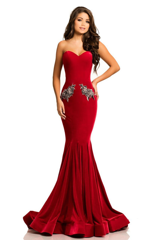 Johnathan Kayne - 8026 Embroidered Sweetheart Mermaid Dress in Red