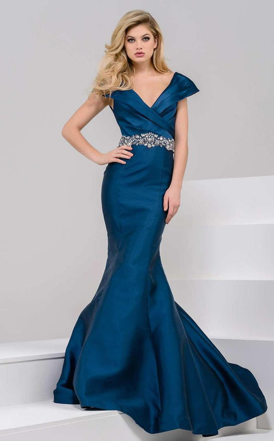 42914 Ruched V-neck Mermaid Dress