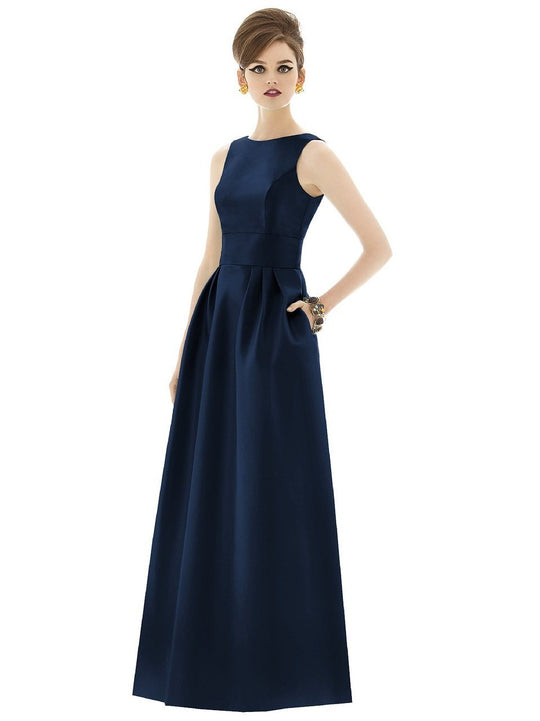 D661 Bridesmaid Dress in Oyster