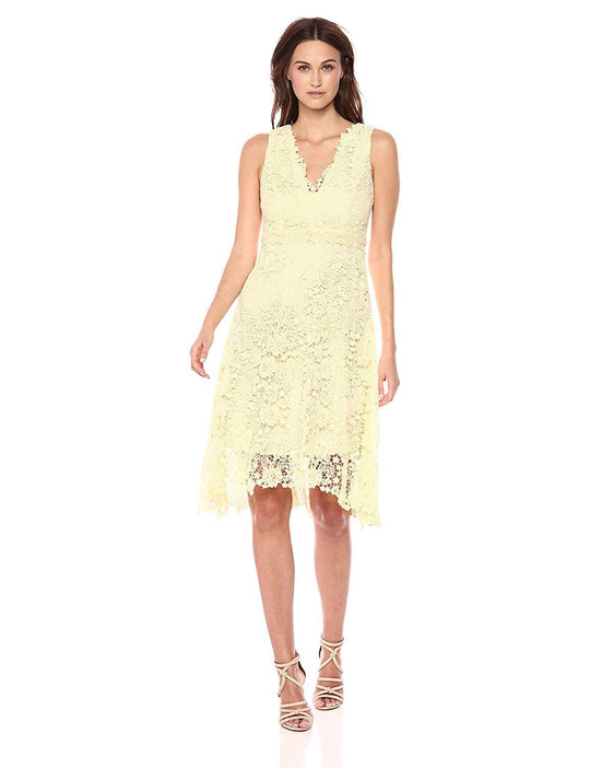 Donna Morgan - D5970M V Neck Sleeveless Floral Crochet Lace Dress In Yellow